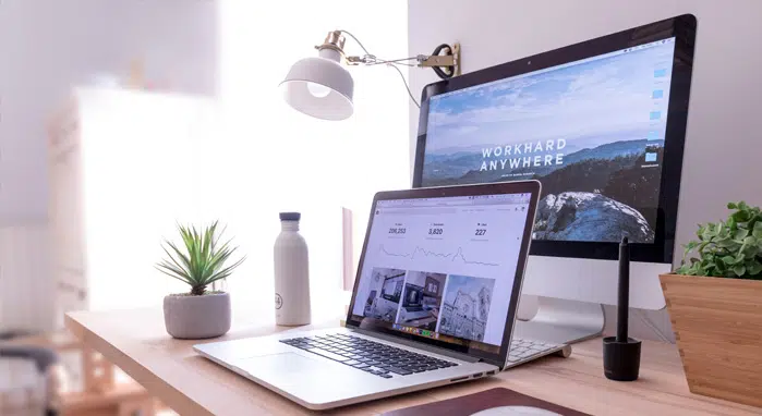 Thumbnails work station